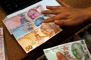 Swiss investments in Turkey drop by half