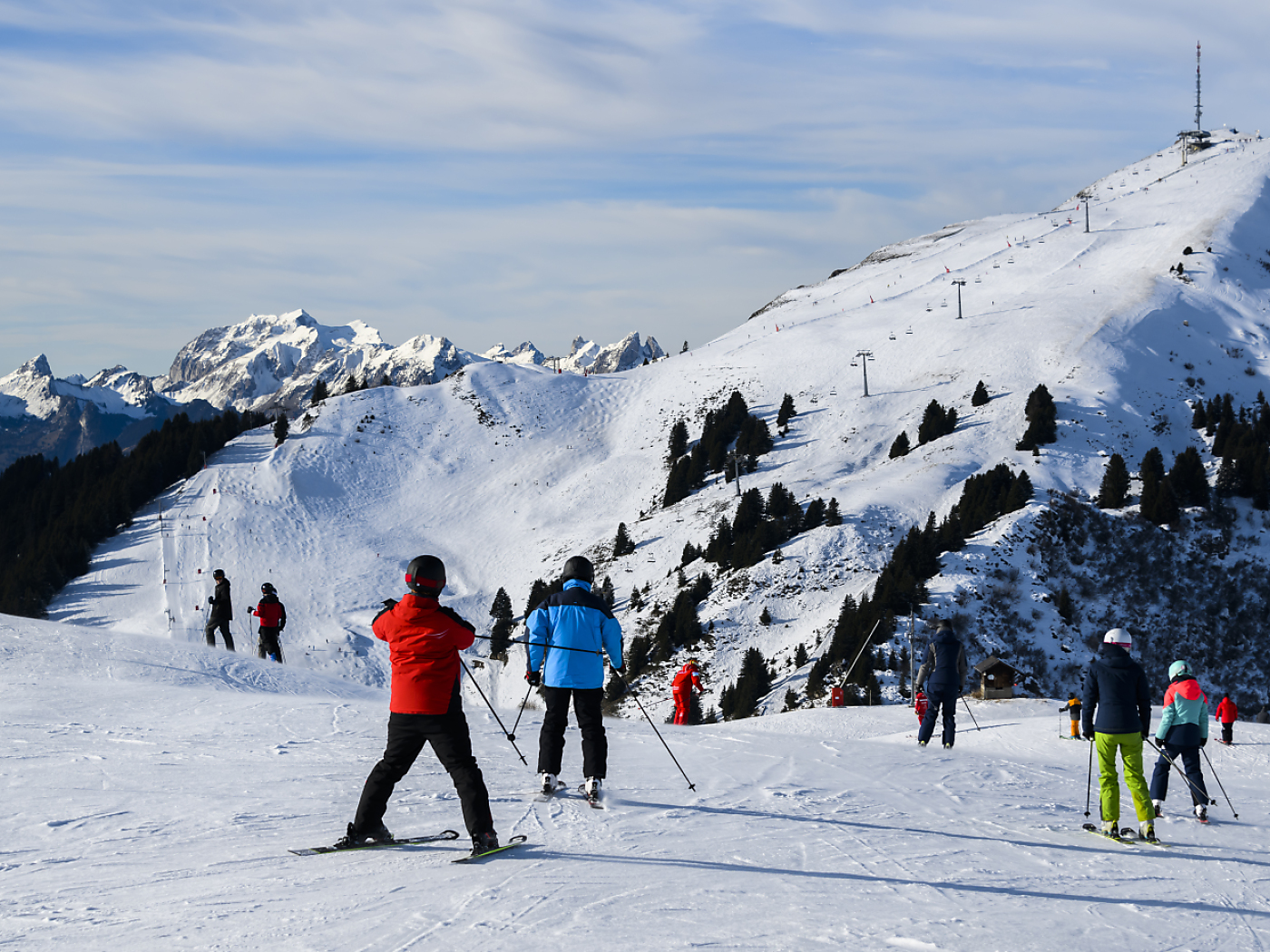 A week of skiing in Switzerland will be more expensive in 2025