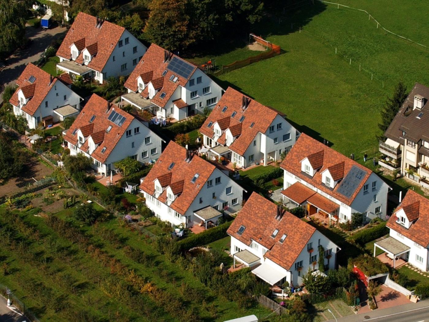 Risk of a real-estate bubble in Switzerland grew in first quarter